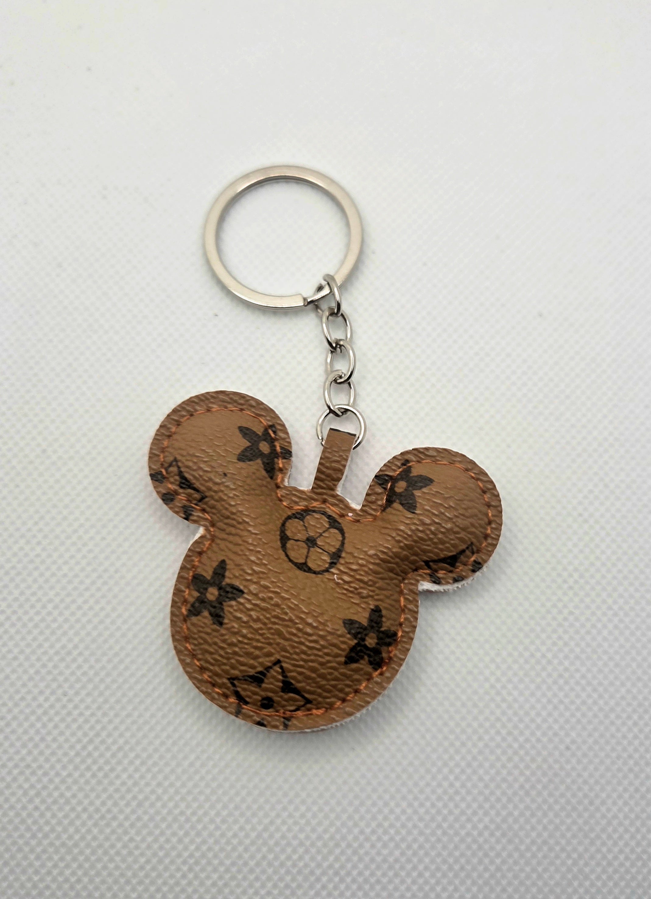 Vintage Handmade Mouse Keychain – Coffee